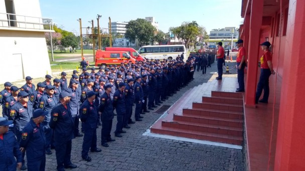 Alunos do CTSP se apresentando