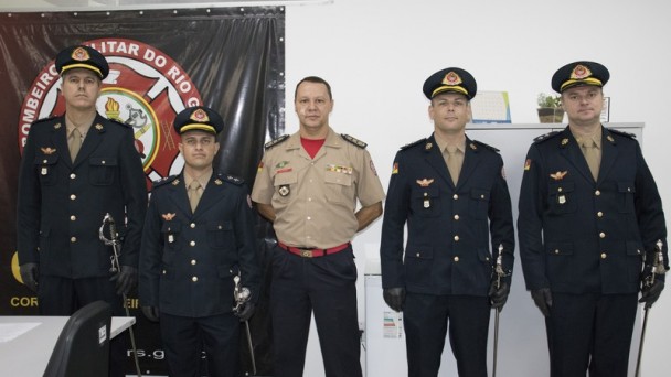 Comando do CBMRS recepciona novos tenentes - Corpo de Bombeiros Militar ...