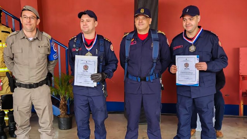 Entrega De Novos Equipamentos Marcam As Passagens De Comando Do E