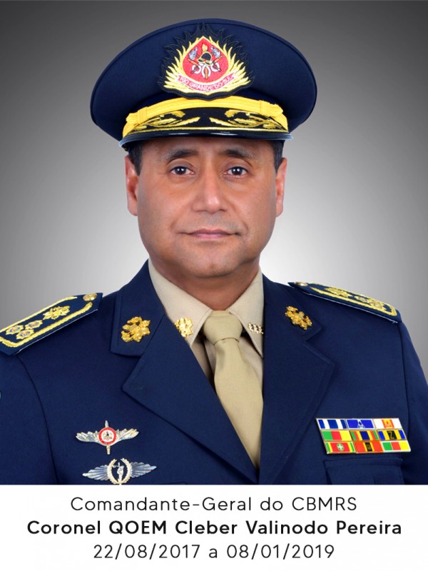 Coronel Cleber - Primeiro Comandante-Geral do CBMRS como instituição independente