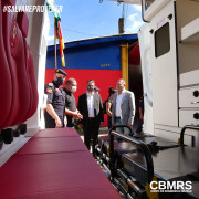 Secretário-adjunto de Segurança Pública do Estado realiza entrega simbólica de viaturas e equipamentos ao CBMRS