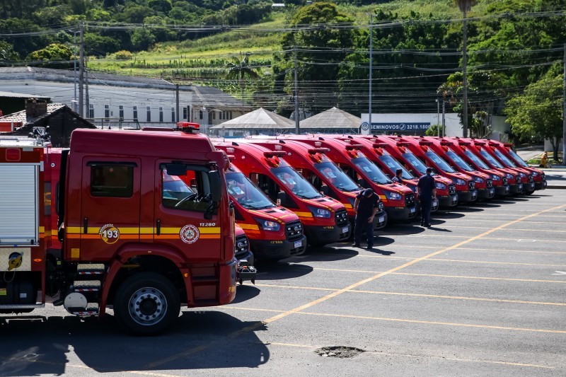 Forças De Segurança Do Estado Recebem 201 Veículos Zero Quilômetro E Armamentos Corpo De 8684