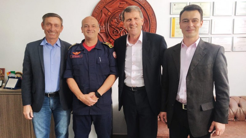 CBMRS recebe visita do Secretário de Trabalho e Desenvolvimento Profissional, Gilmar Sossella
