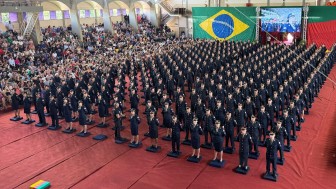 Solenidade marca entrega de viaturas e formatura de habilitação à Sargento.