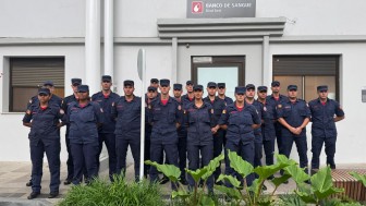 Alunos soldados do CBMRS realizam doação de sangue em Porto Alegre

